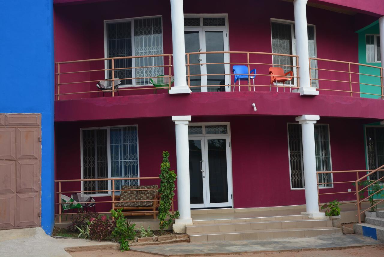 The Accra Backpackers Hostel Εξωτερικό φωτογραφία