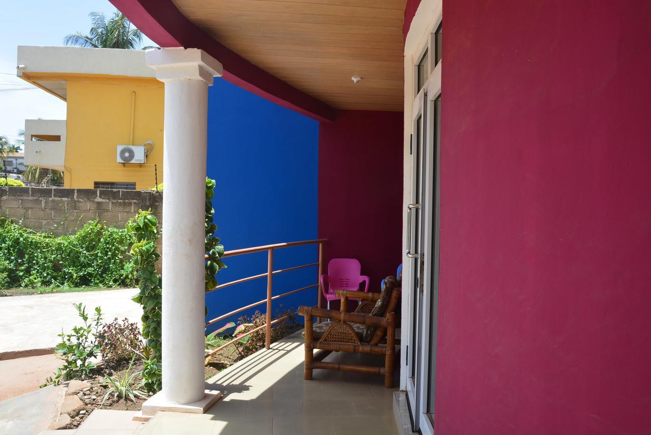 The Accra Backpackers Hostel Εξωτερικό φωτογραφία