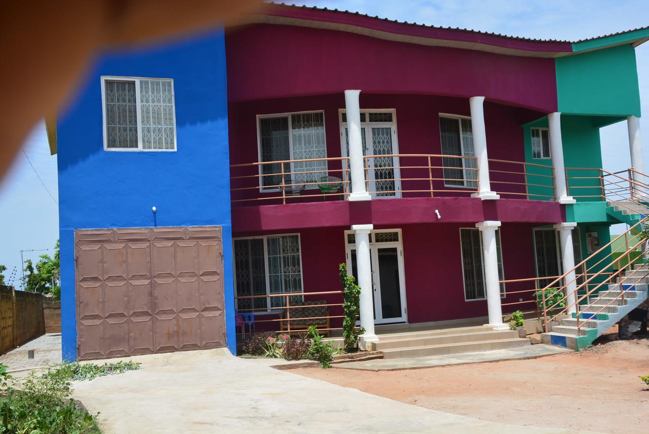 The Accra Backpackers Hostel Εξωτερικό φωτογραφία