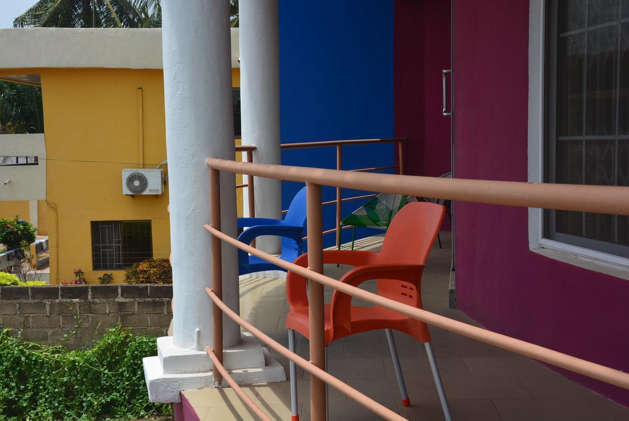 The Accra Backpackers Hostel Εξωτερικό φωτογραφία